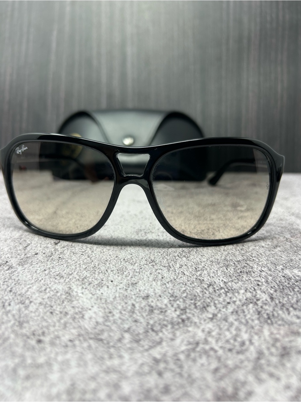 Ray Ban CATS 4000 black/grey gradient RB4128 601/32 60 sunglasses